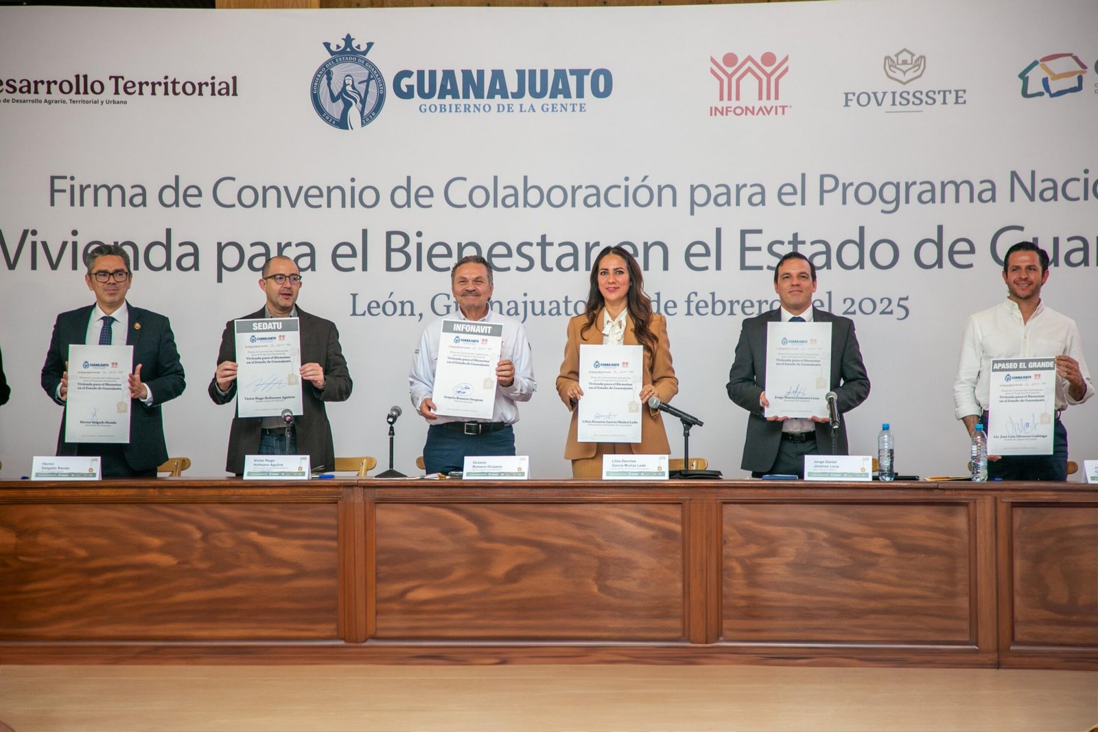 Firman Convenio de Colaboración para el Programa Nacional de Vivienda ...